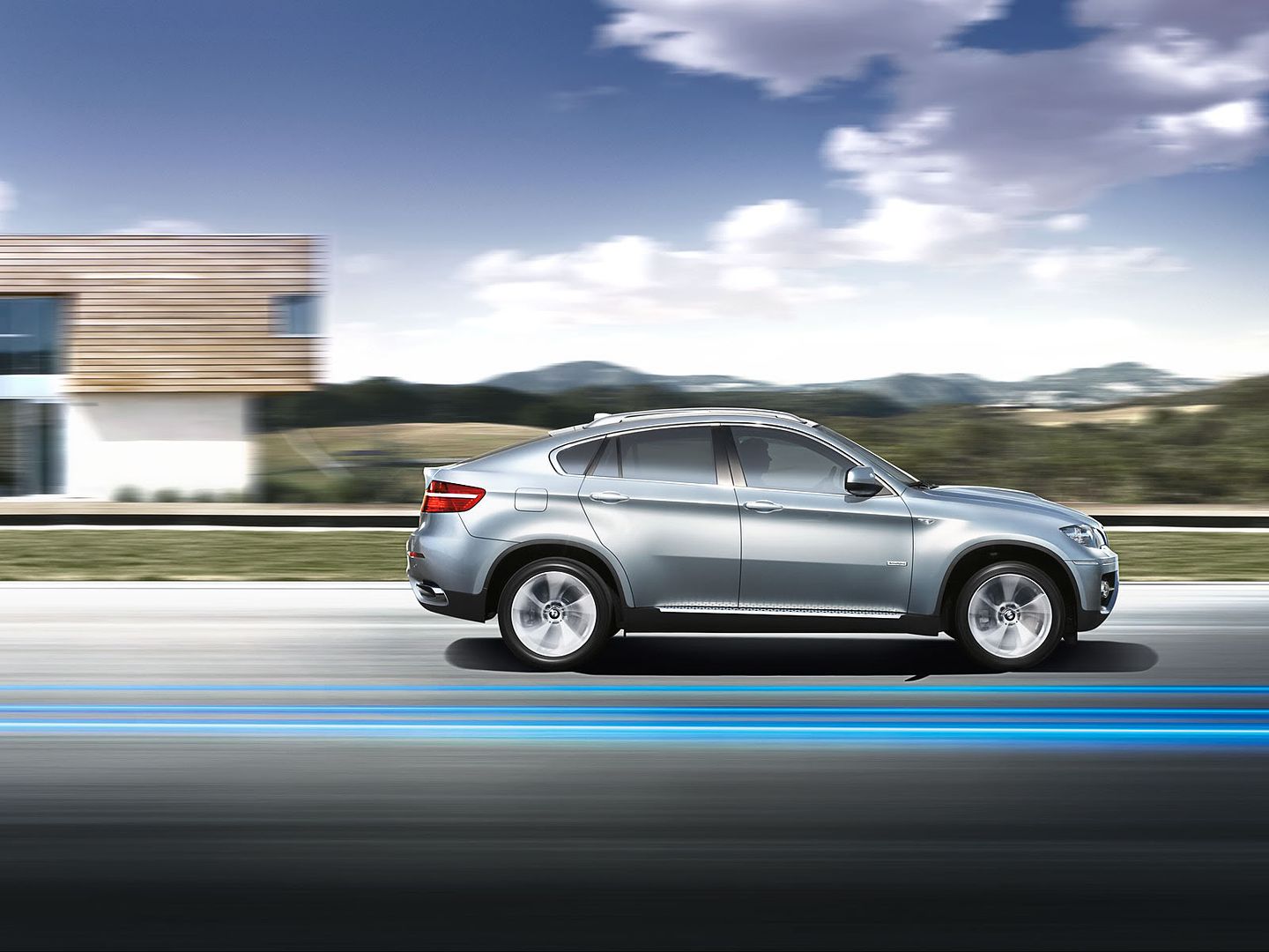 BMW Hybrid X6 performance
