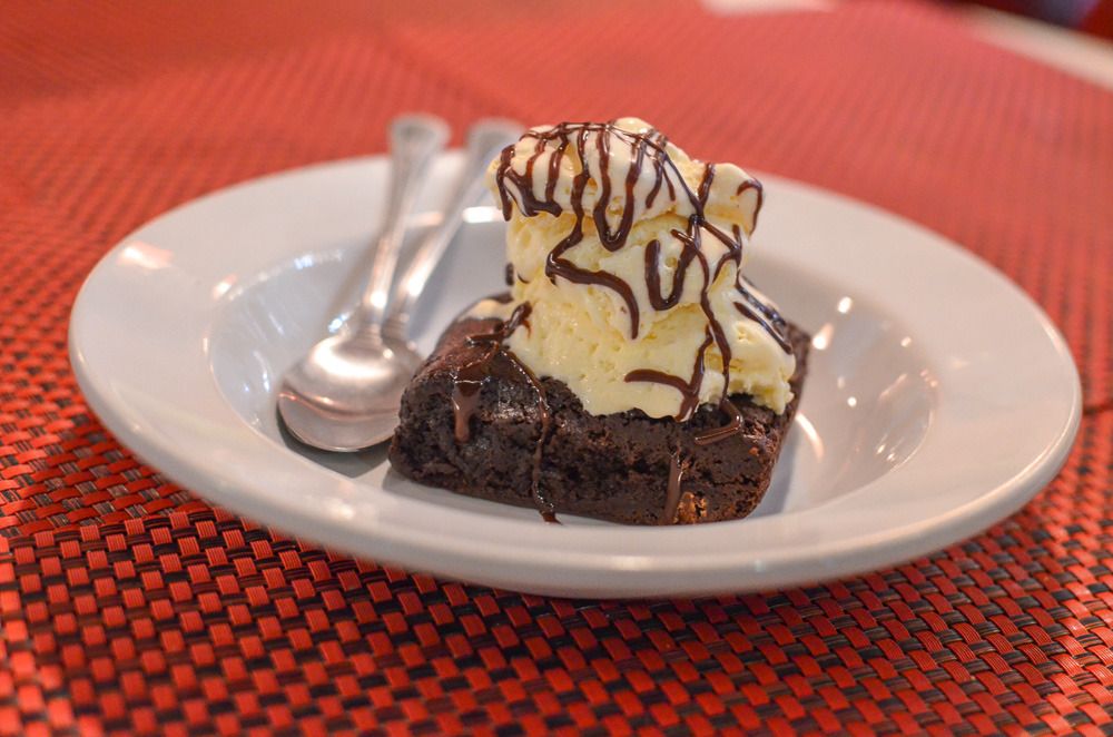 homemade-brownie-with-ice-cream