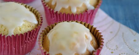 Creamy Cheese Pound Cake ala Bakerzin