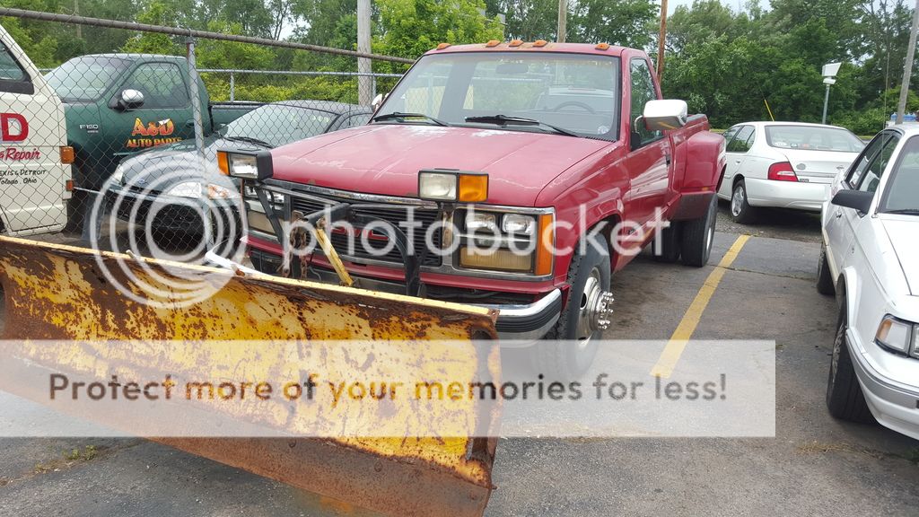Used Cars Toledo OH | Cars for Sale | A&D Auto Parts & Repairs - 1988%20Plow%20Truck%203_zpsza1fr4pw