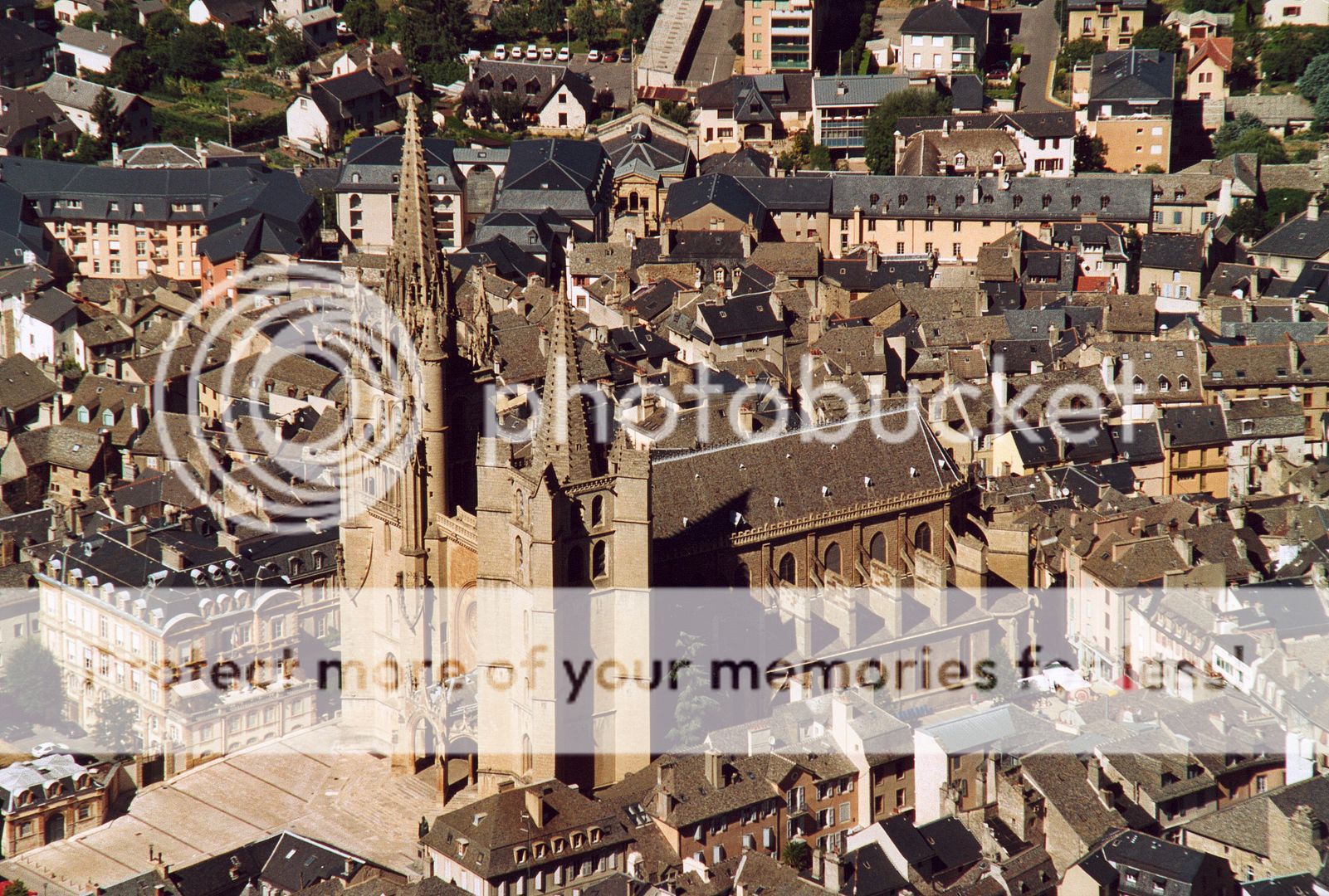 i358.photobucket.com/albums/oo24/jonta3/France_Lozere_Mende_Cathedrale_zpsvjwiaseq.jpg